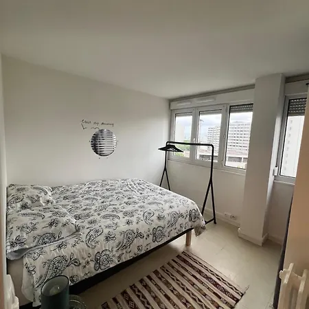 Cosy 2 Pièces à 12, Idéal Couple Ou Pro Apartment *